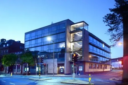 Exemple d'un actif de CORUM Origin (une des meilleures SCPI) : siège de Bank of Ireland pour la région de Munster Cork