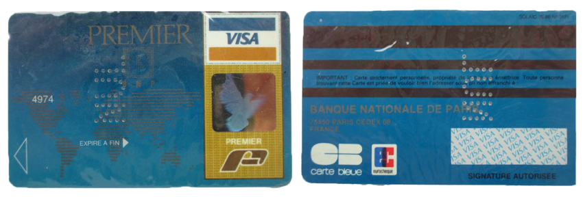 Les premières cartes VISA disponible en France (1971-1973) sans puce.