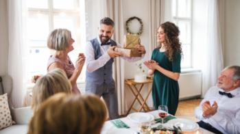 présent d'usage anniversaire