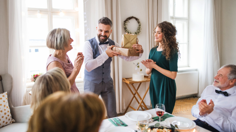 présent d'usage anniversaire cadeaux